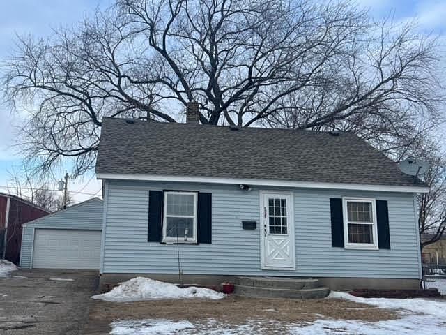 1st image of 1021 2nd Ave E