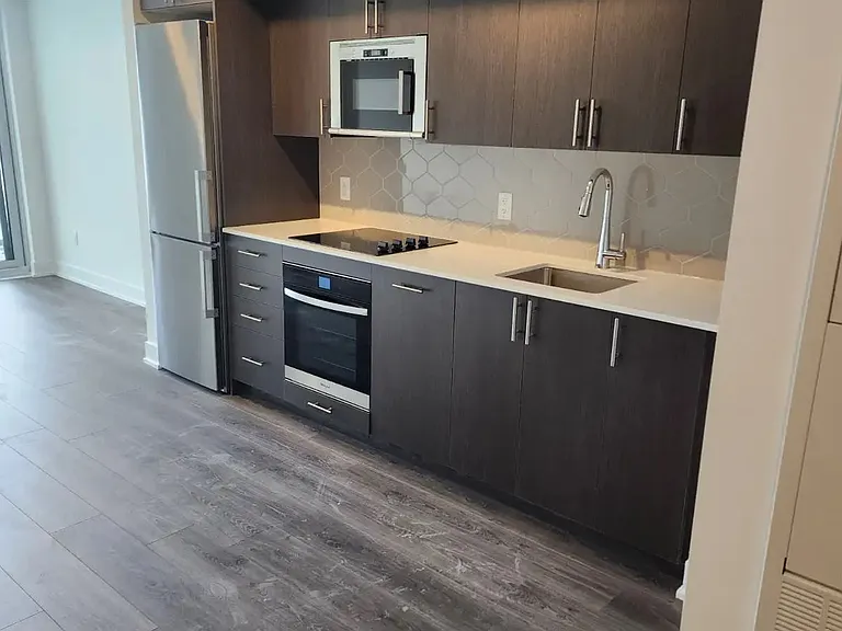 2545 Simcoe St N #820 — Photo 10
