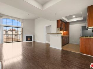 10275 Missouri Ave APT 202, Los Angeles, CA 90025