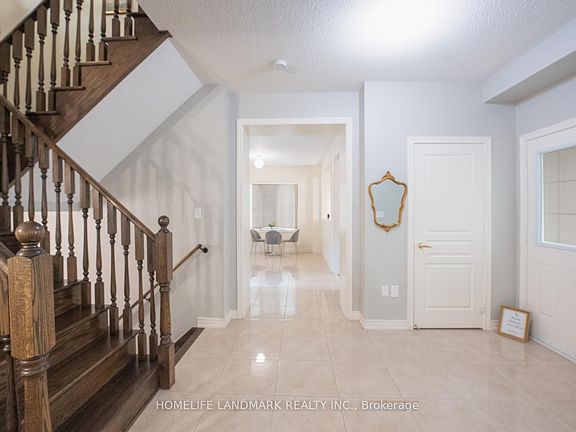 5th image of 298 W Lawn Cres