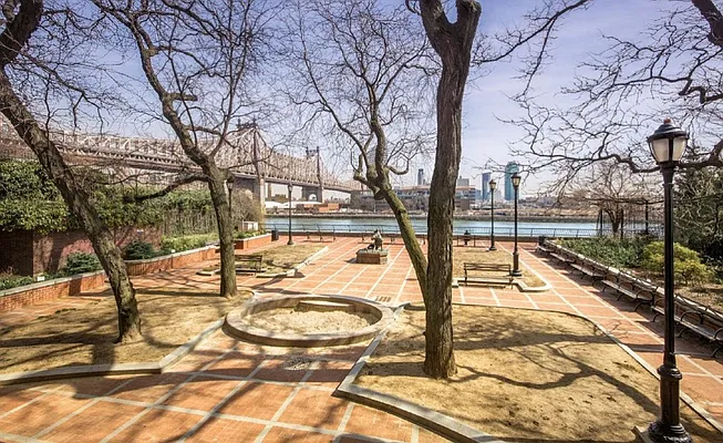 Sold by Corcoran | media 38