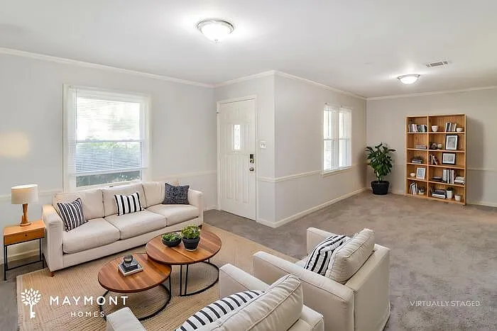 926 Green Ridge Ct — Photo 4