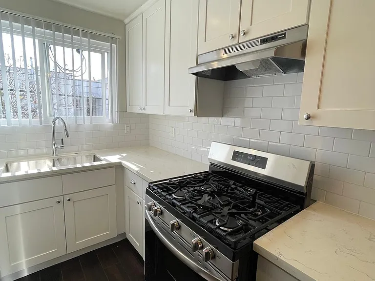 8542 Saturn St #1 — Photo 1
