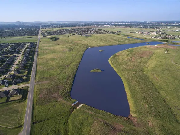 6399 SW Heritage Oak Rd, Lawton, OK 73505