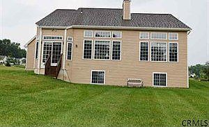 2nd image of 37 Summerfield Cir