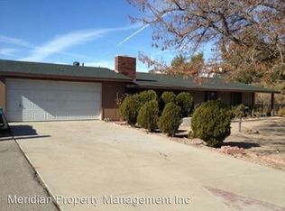 17806 Westlawn St, Hesperia, CA 92345