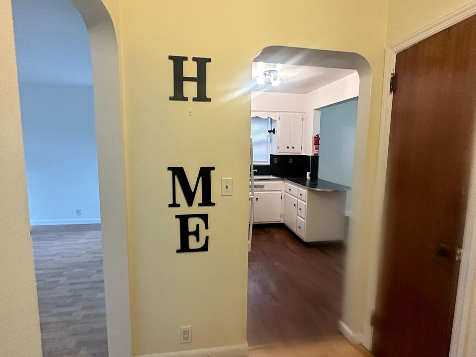 1st image of 56 Cox Ave #1
