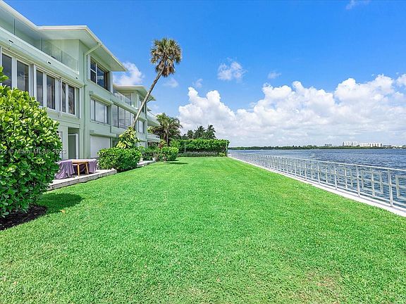 4th image of 286 Bal Bay Dr #1C-2C