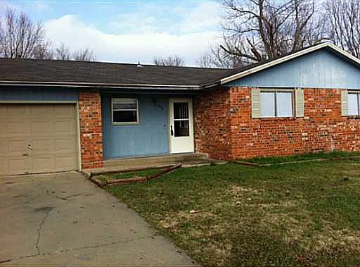 3rd image of 1305 Janda Dr