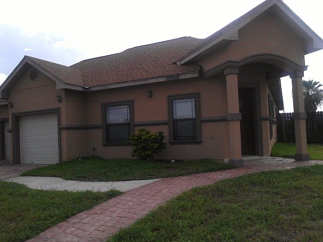 1st image of 2208 Justin Ave