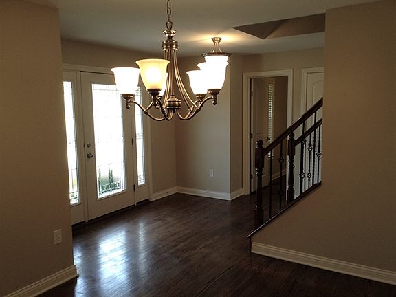 4th image of 2753 Parkerridge Dr