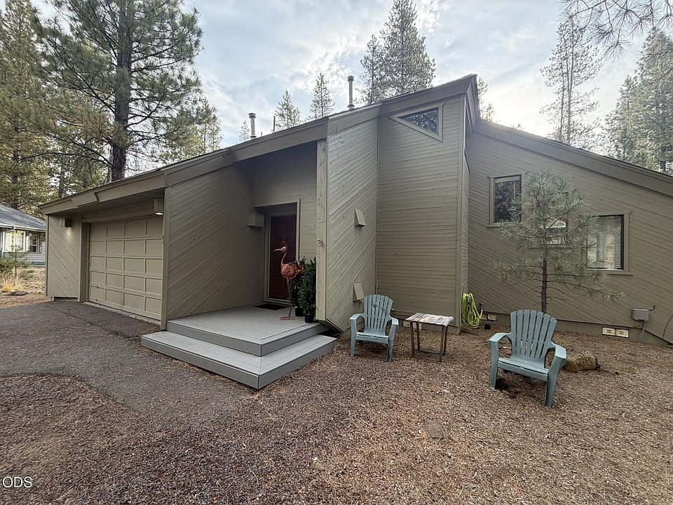 1st image of 57384 Acacia Ln