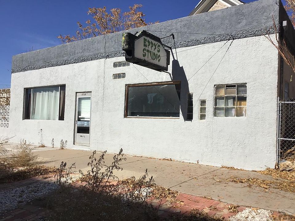 2nd image of 411 W 7th St