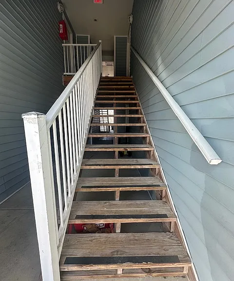 1045 Redbud Rd #A7 — Photo 4