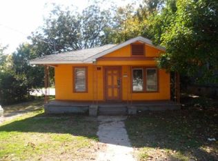 910 Holloway St, Durham, NC 27701