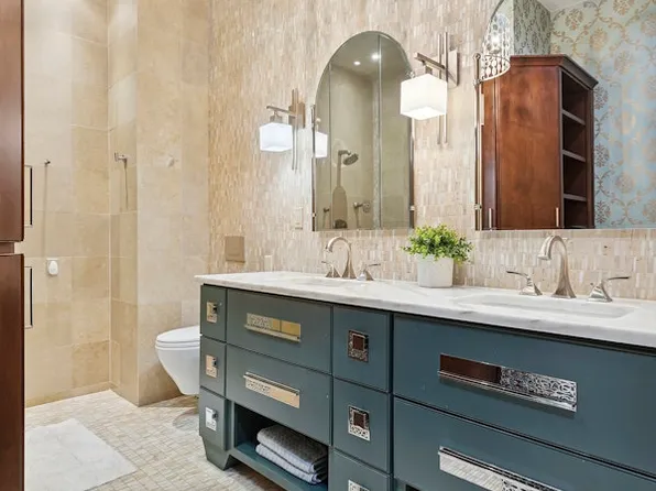 300 Central Park West image 9 of 12