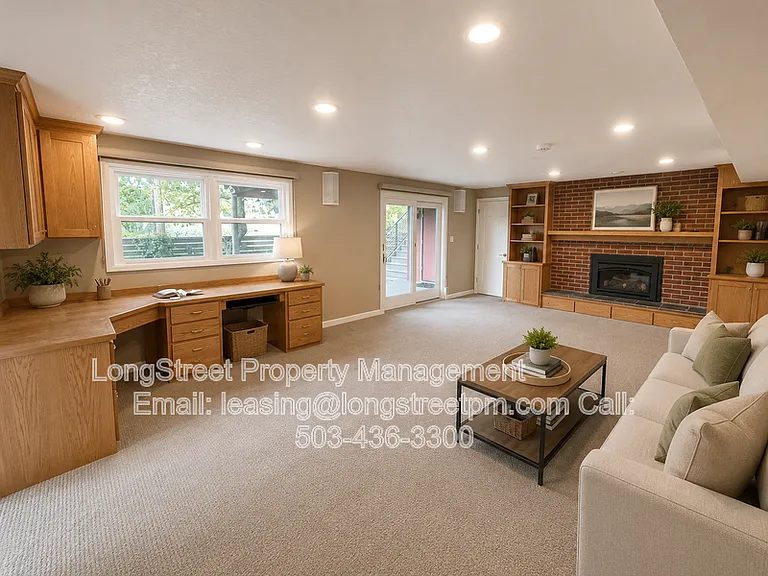 1243 SW Texas St — Photo 13