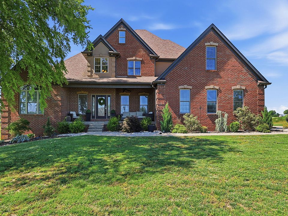 1st image of 712 Stonebriar Ct