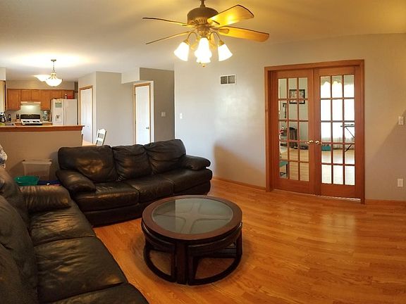 5th image of 3920 Bonnie Dr