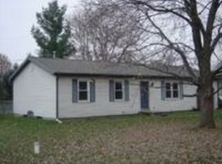 1901 Dawson Dr, Adrian, MI