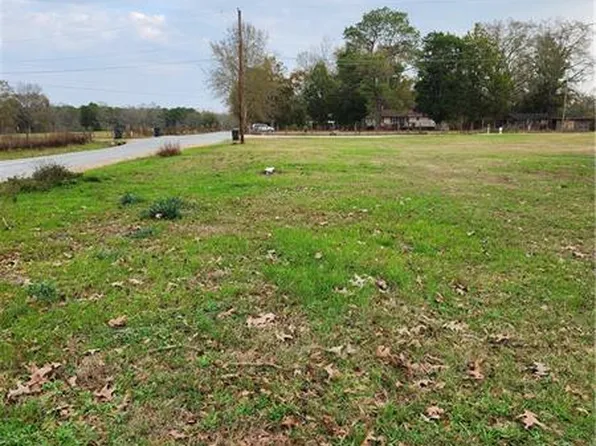 2 Fuqua Rd, Seale, AL 36875