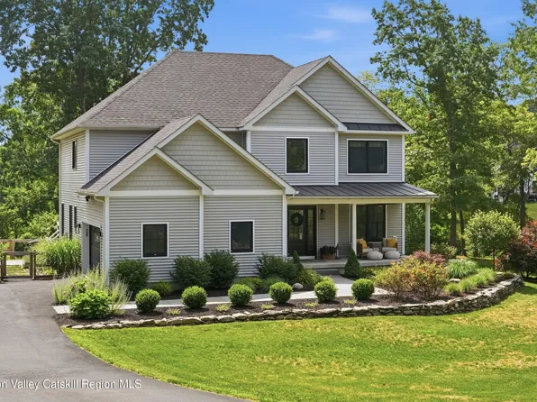 29 Orchard View Drive, Marlboro, NY 12542