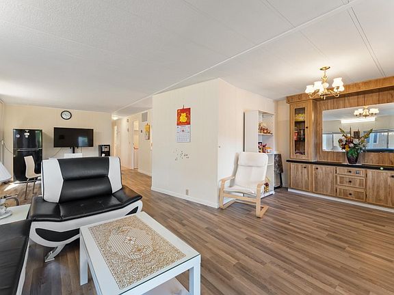 5th image of 2878 Moss Hollow Dr #2878