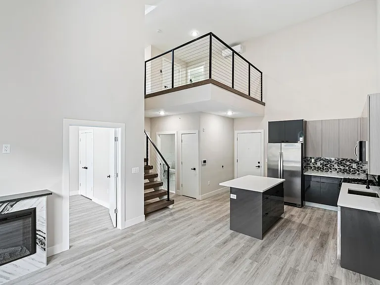 26 Grand St #4 — Photo 1
