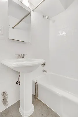 Rented by Cooper & Cooper Real Estate | media 15