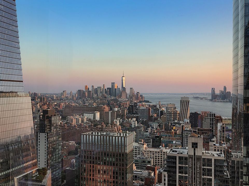 1st image of 35 Hudson Yards #5604