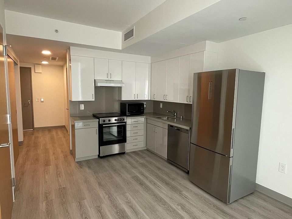 1st image of 200 Van Ness Ave #311