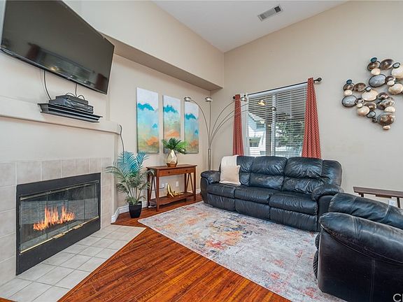 3rd image of 753 E Pioneer Ave