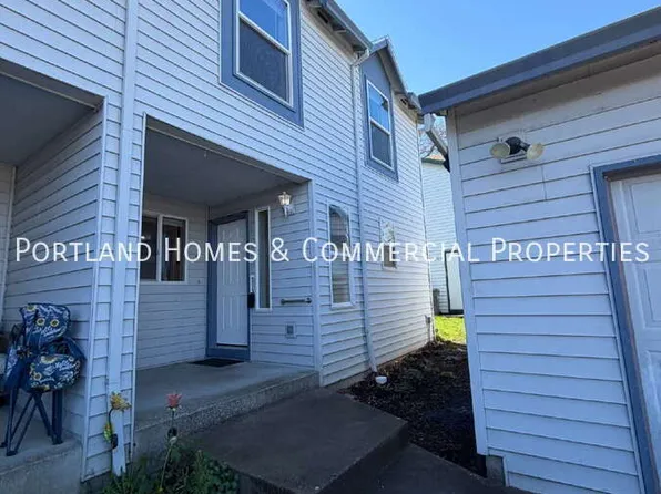 15704 NE Milton Pl Unit B, Portland, OR 97230