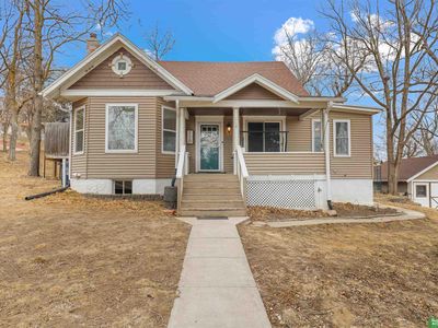 110 W 18th Ave, Bellevue, NE, 68005