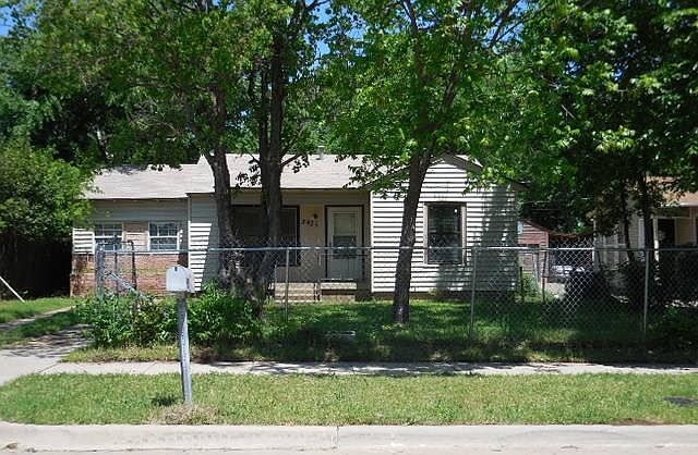 1st image of 3421 Millet Ave