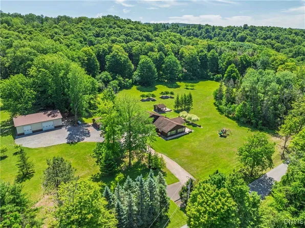 3200 Ransom Rd, Jamesville, NY 13078