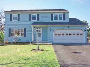 6 Rafaillo Dr, Latham, NY 12110