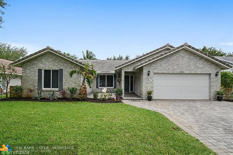 1st image of 8852 NW 56th St