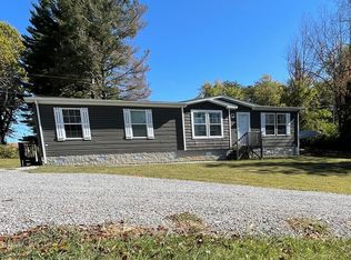 410 Chestnut St, Tazewell, TN 37879