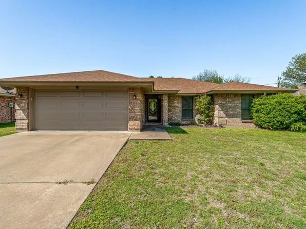 1804 N Cypress Ave, Stephenville, TX 76401