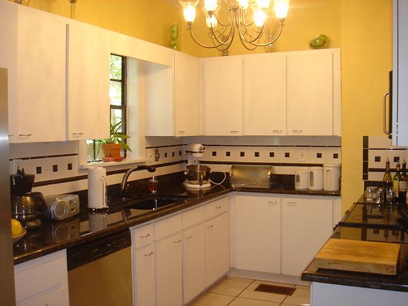 5th image of 3420 W Palmira Ave