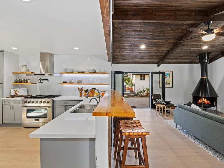 251 N Encinal Ave — Photo 14