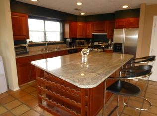 9513 Comanche Rd NE, Albuquerque, NM 87111