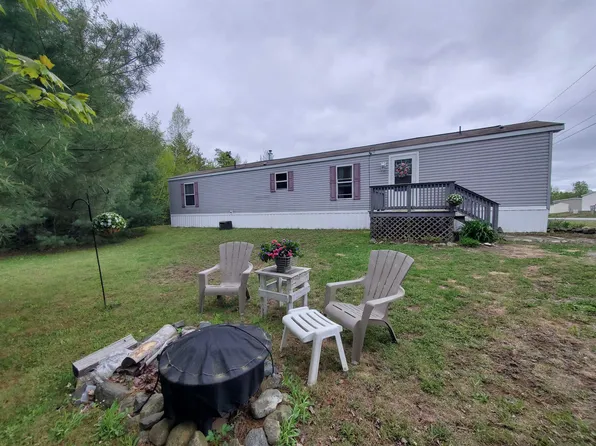 7 Lunar Drive, Canaan, NH 03741
