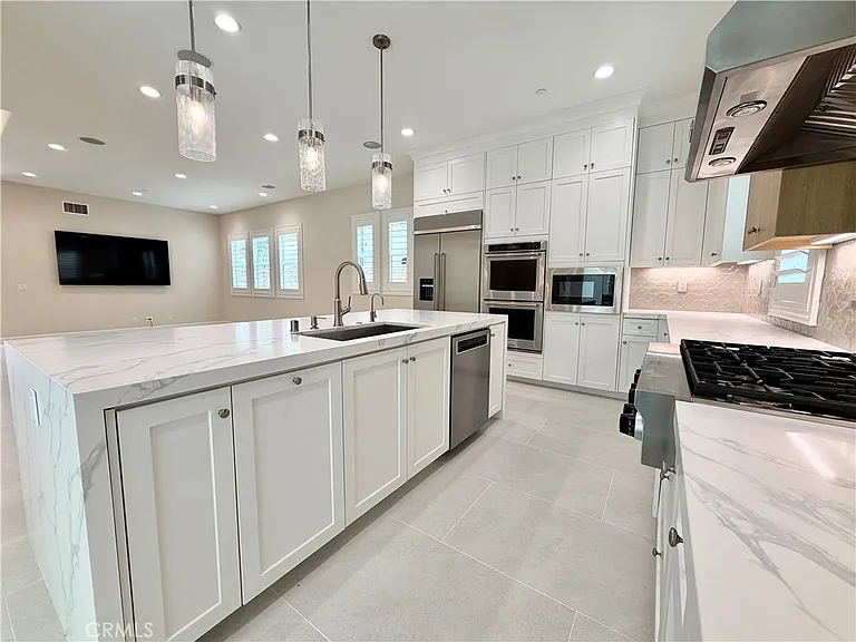 98 Pinnacle Dr — Photo 8