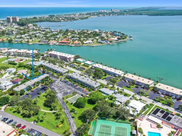 1200 Colonnades Drive #105, Fort Pierce, FL 34949