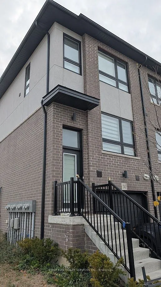3 bed, $2,400 — Photo 2