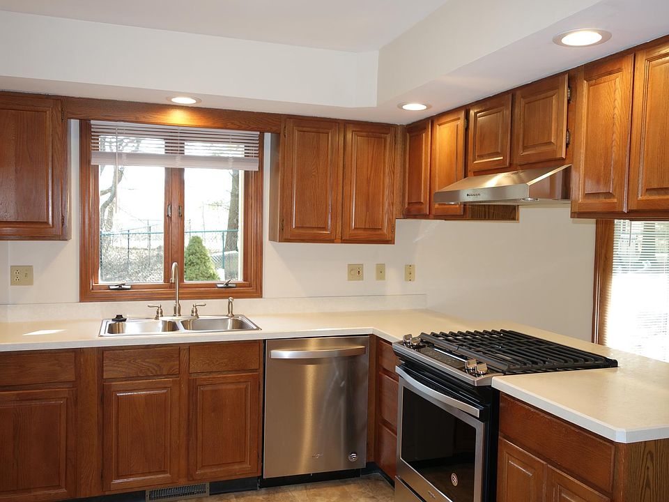 Upgraded Kitchen