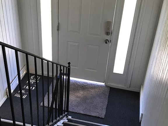 5th image of 591 W Tiffany Town Dr