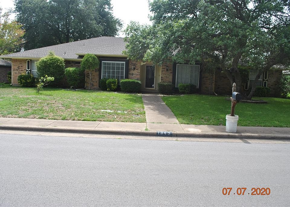 1st image of 1345 Thunderbrook Dr